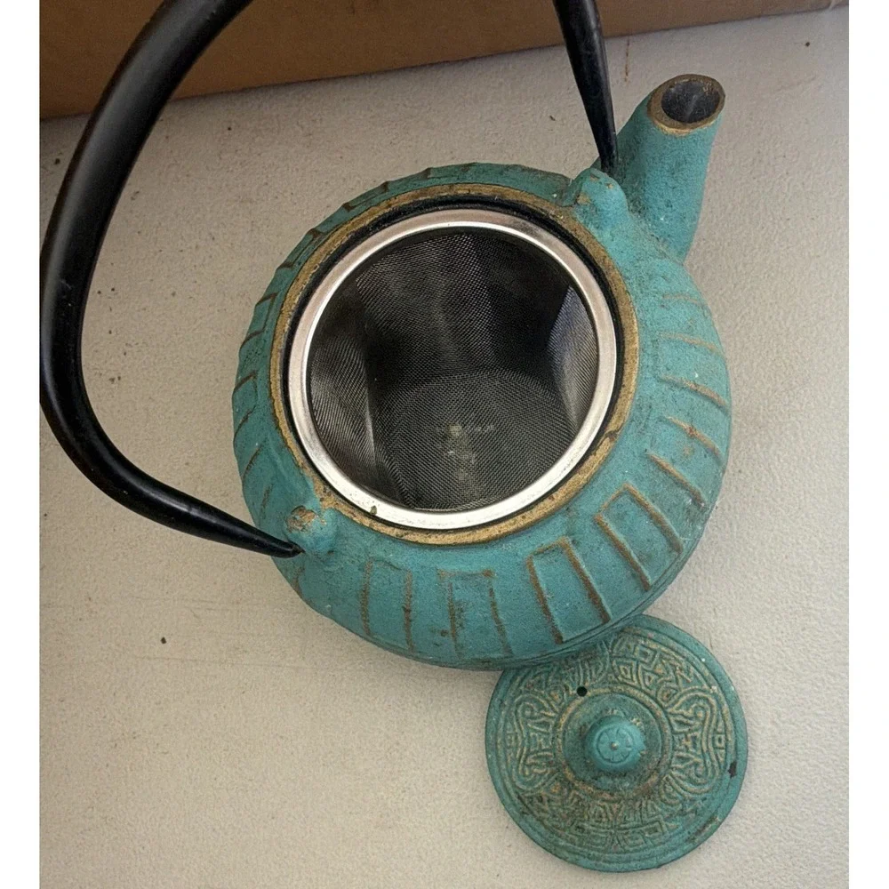 Cast Iron Tea Pot Green/Black Matte, Geometric Japanese Style, Lid